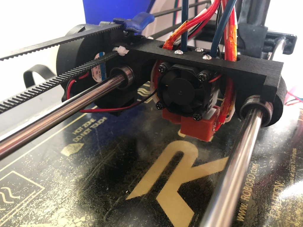 Robo 3D R1+ bowden carriage