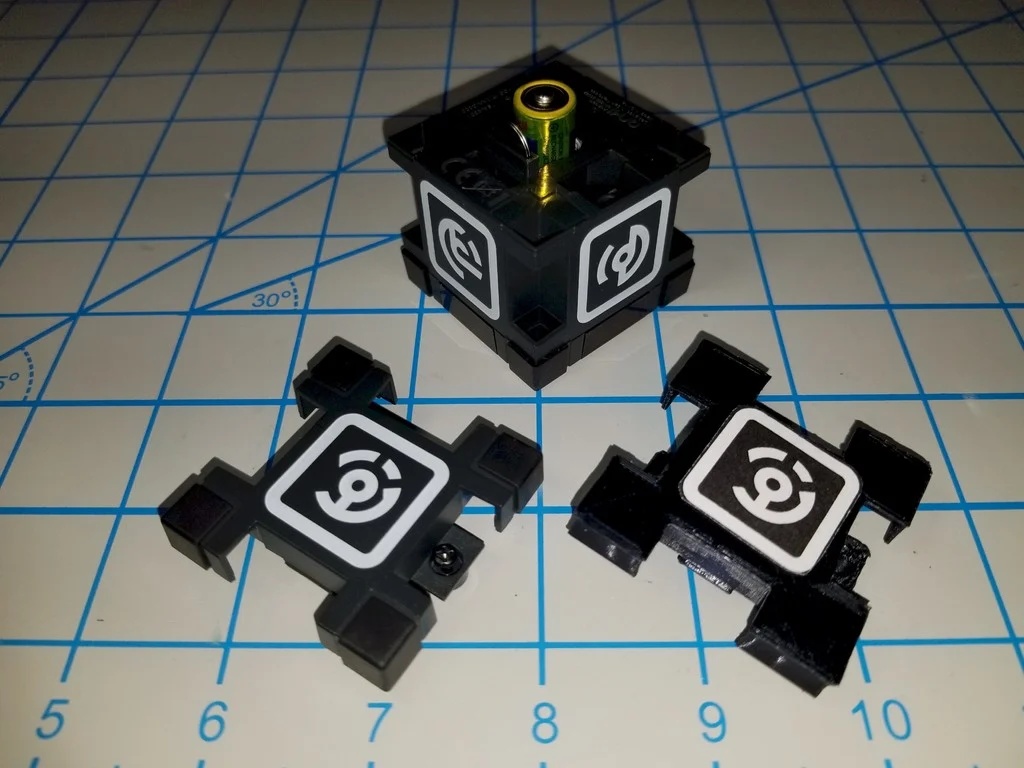 Vector Cube Battery Cap