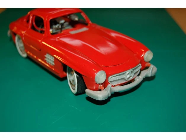 IR controlled Mercedes 300SL Gullwing - IR gesteuerter Mercedes 300SL Flügeltürer