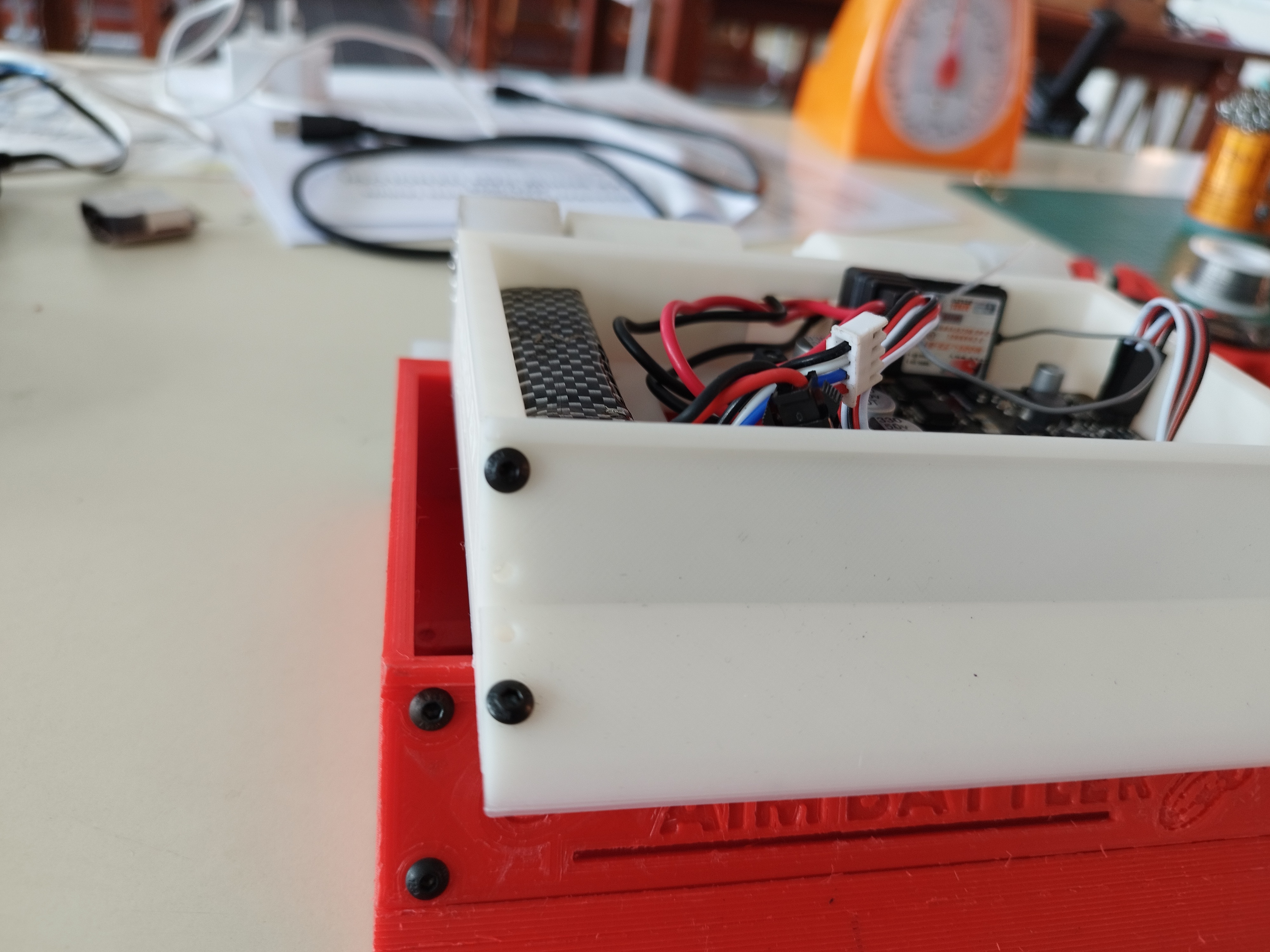 RC SUMOBOT CHASSIS