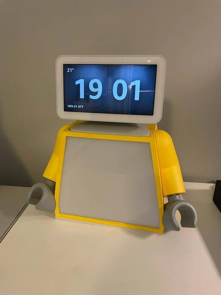 echo swow 5 robot  body lego mount