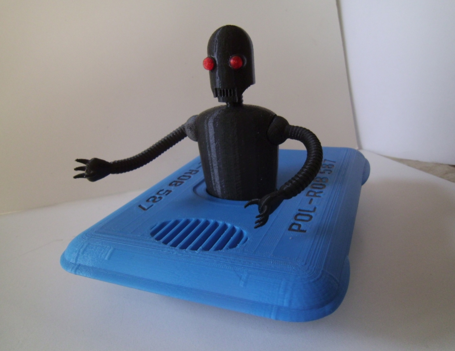 POL-ROB (POLICE ROBOT)