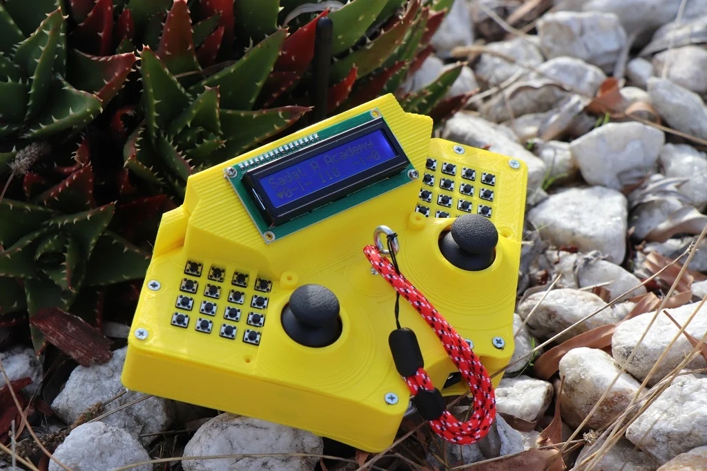 TurboThumb Remote Control - Educational kit - Sadat Akhavi Academy