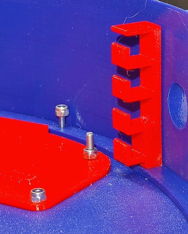 Cable organizer for Robot Mower