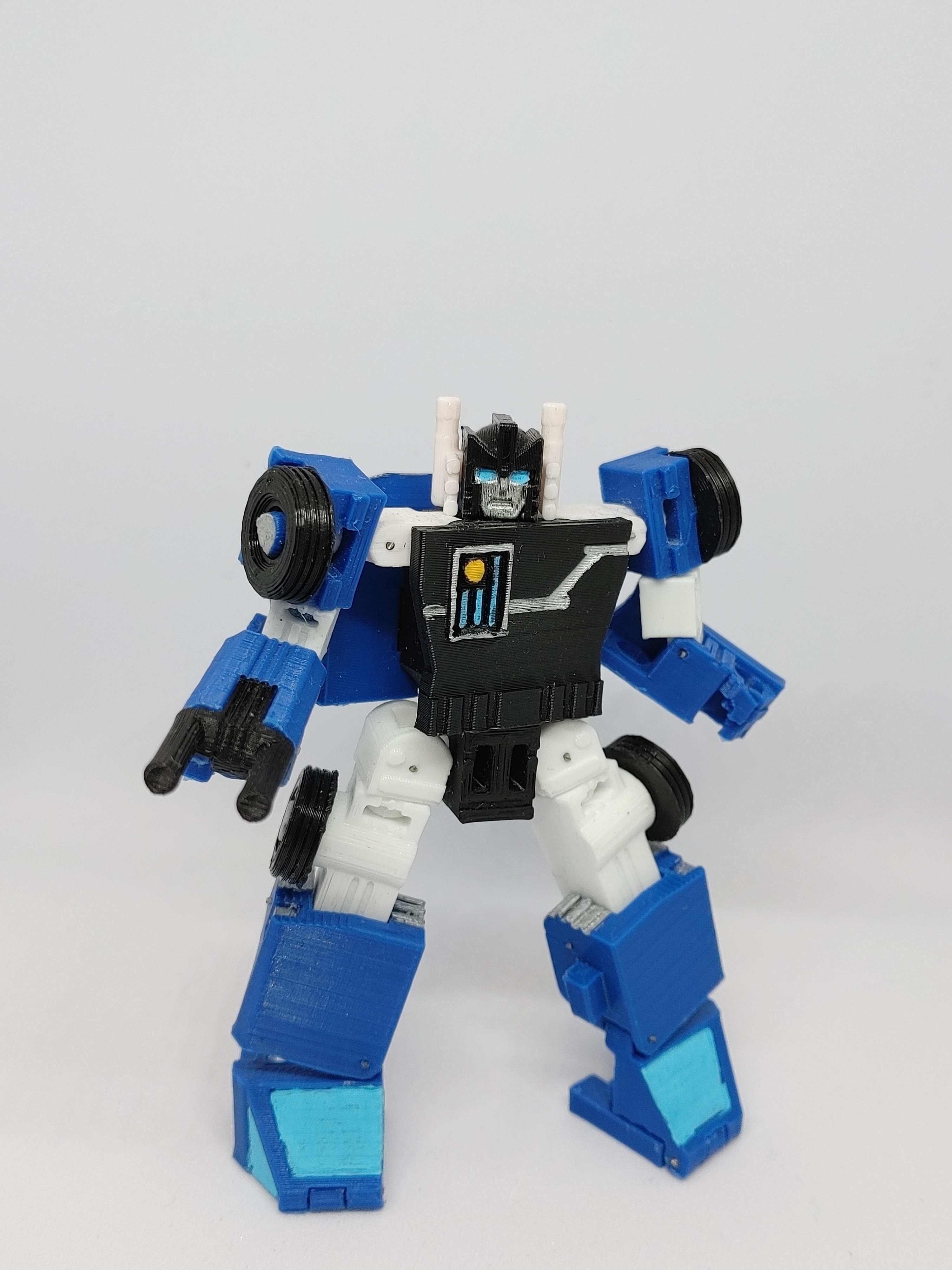 IGNITION ROBO: SEDAN TYPE