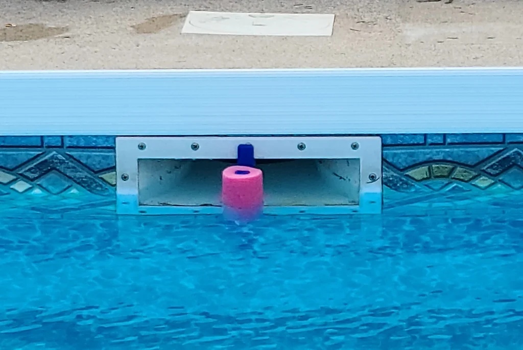 Betta Pool Skimmer Bumper