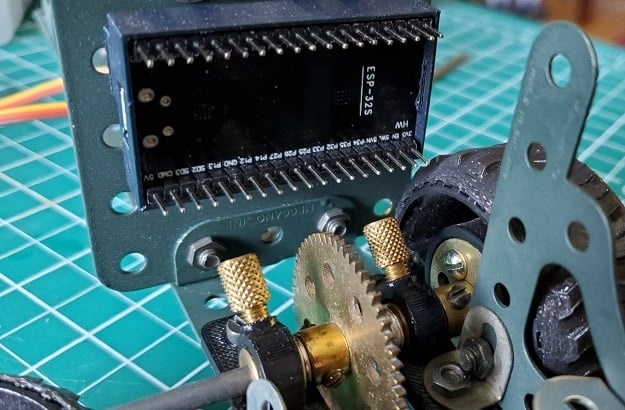 Esp-32S Mounting Case Meccano Compatible