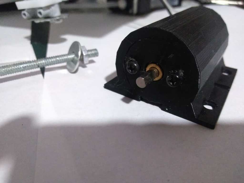 SOPORTE PARA MOTOR 12V 25GA 500RPM