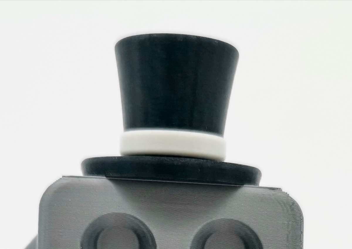 HAT FOR CYBER_ROB THE ROBOT (EXPANSION)