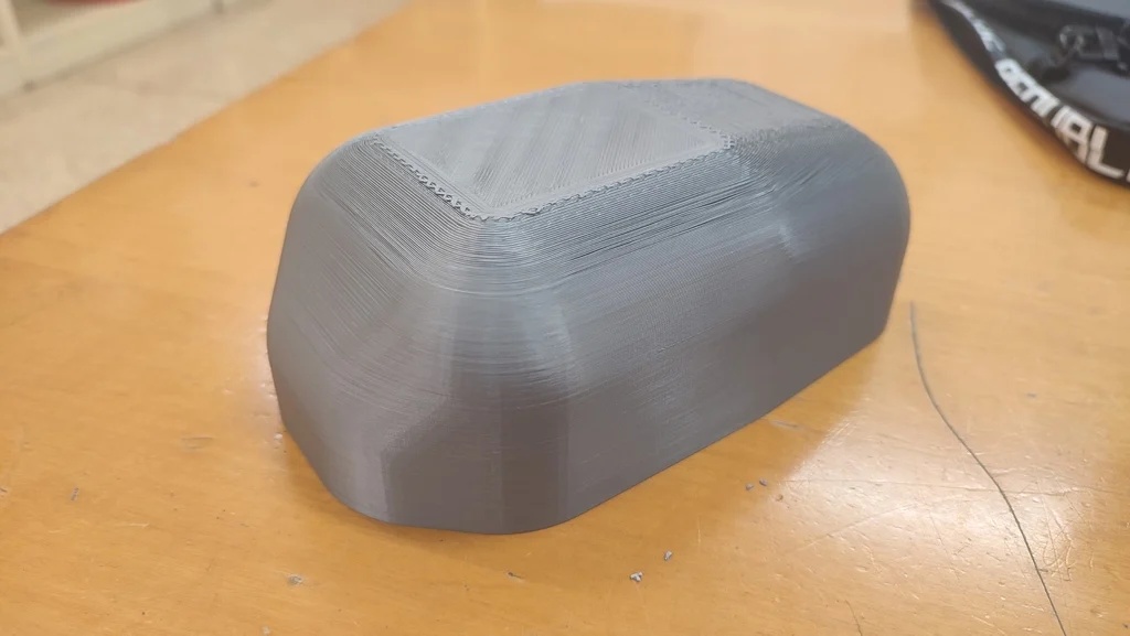 Aeroshell. Aerodynamic body for a robot.