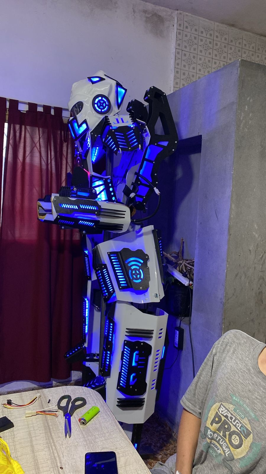 CASCO BASE ROBOT LED