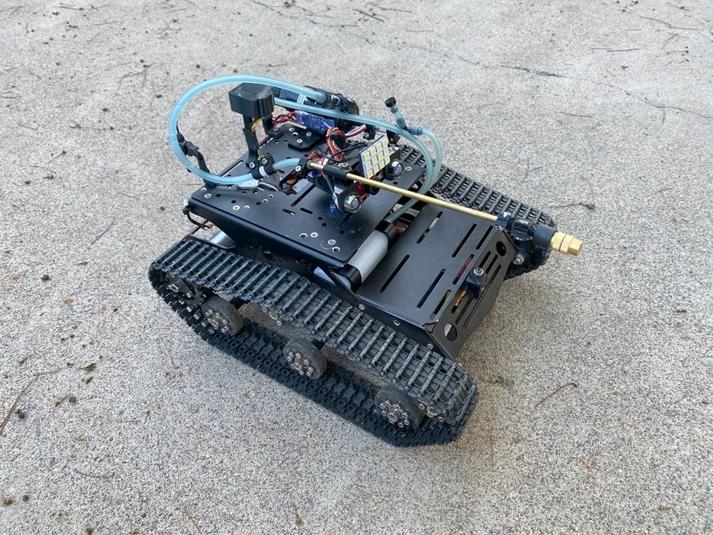Robot Tank Gimbal Sprayer (YP100 frame)