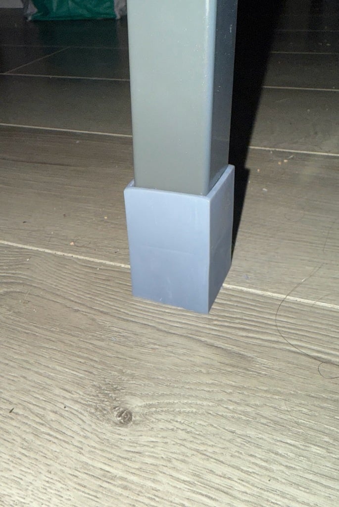 Bed Leg Riser 30x30mm โ Raises 2.9cm