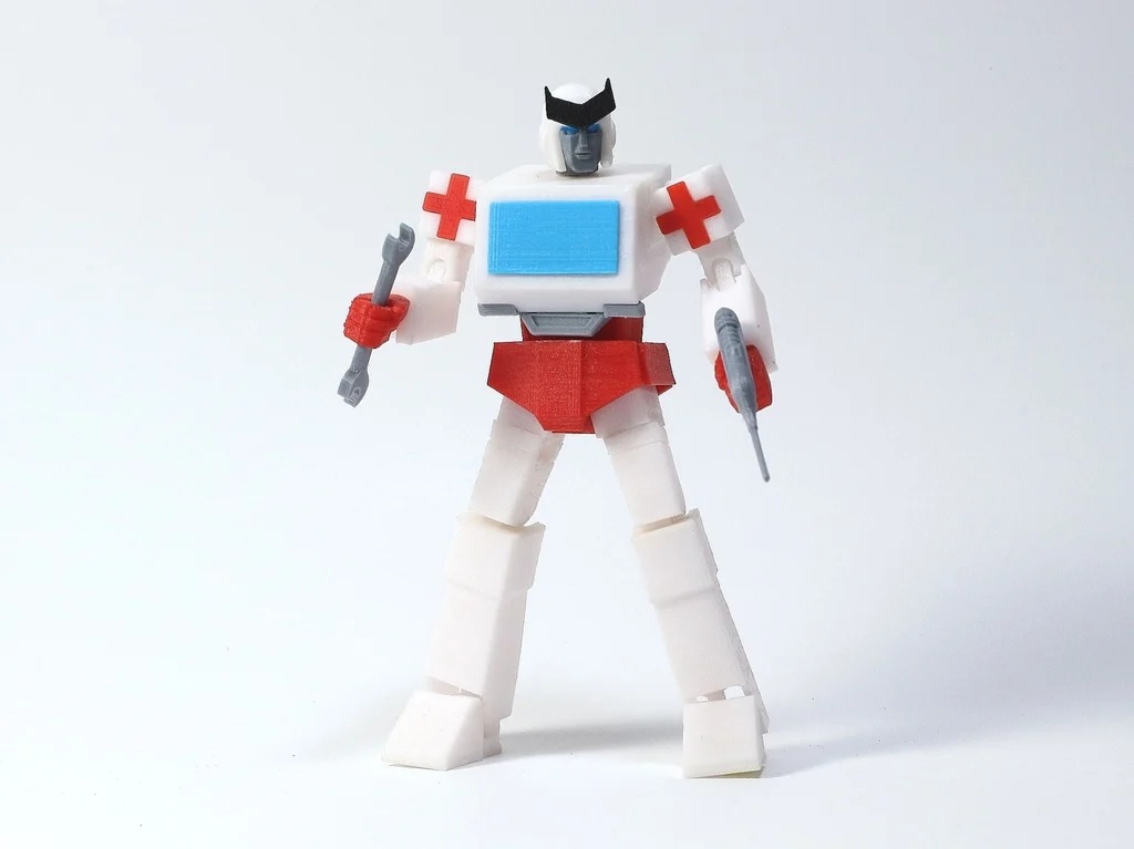 Articulated G1 Transformers Ratchet - No Support
