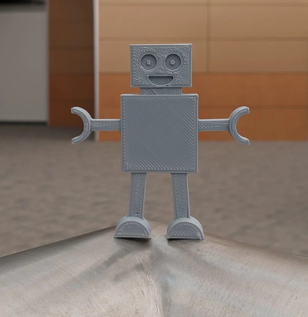Swanky Esboo The Robot