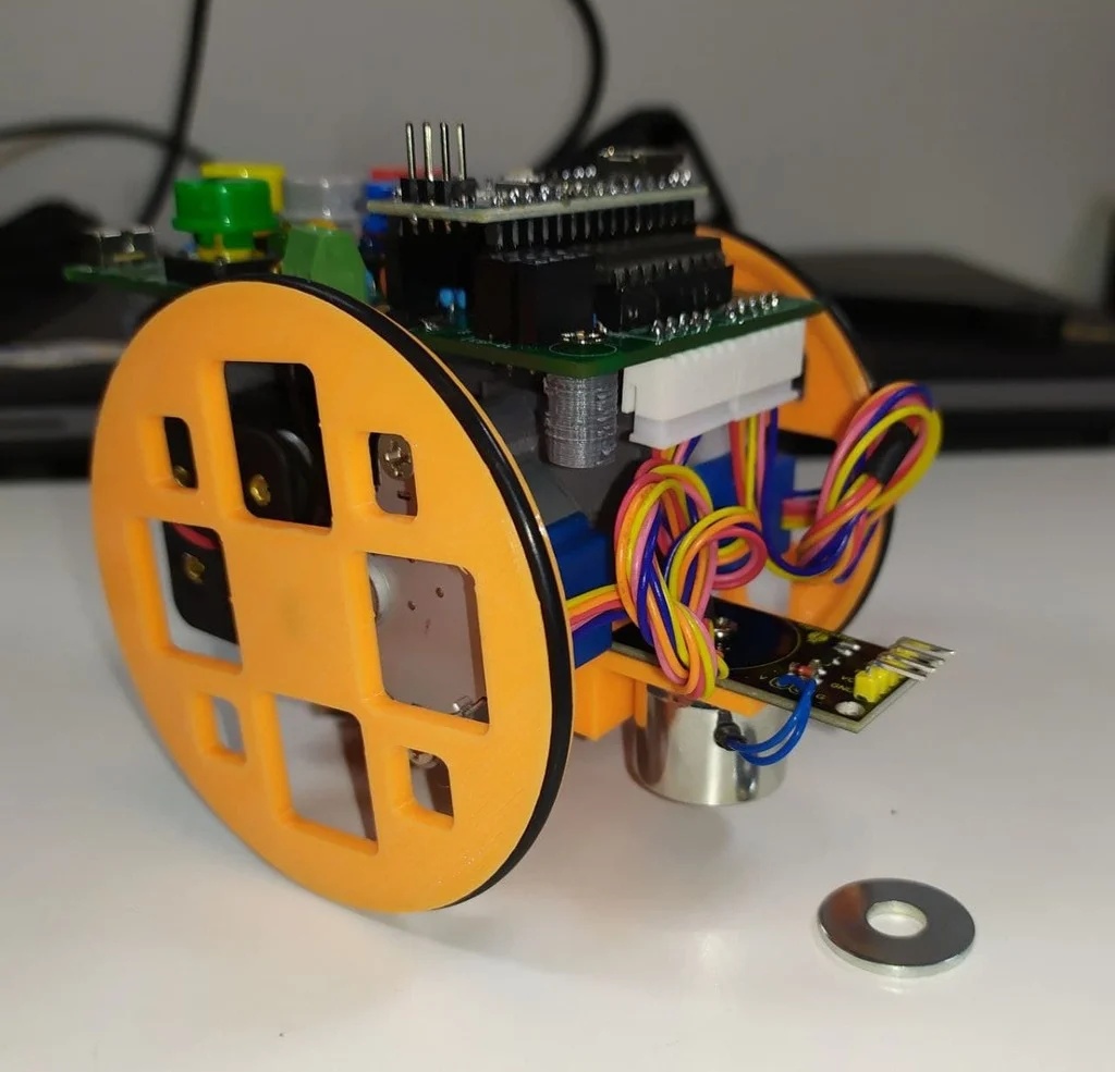 Electroiman Escornabot