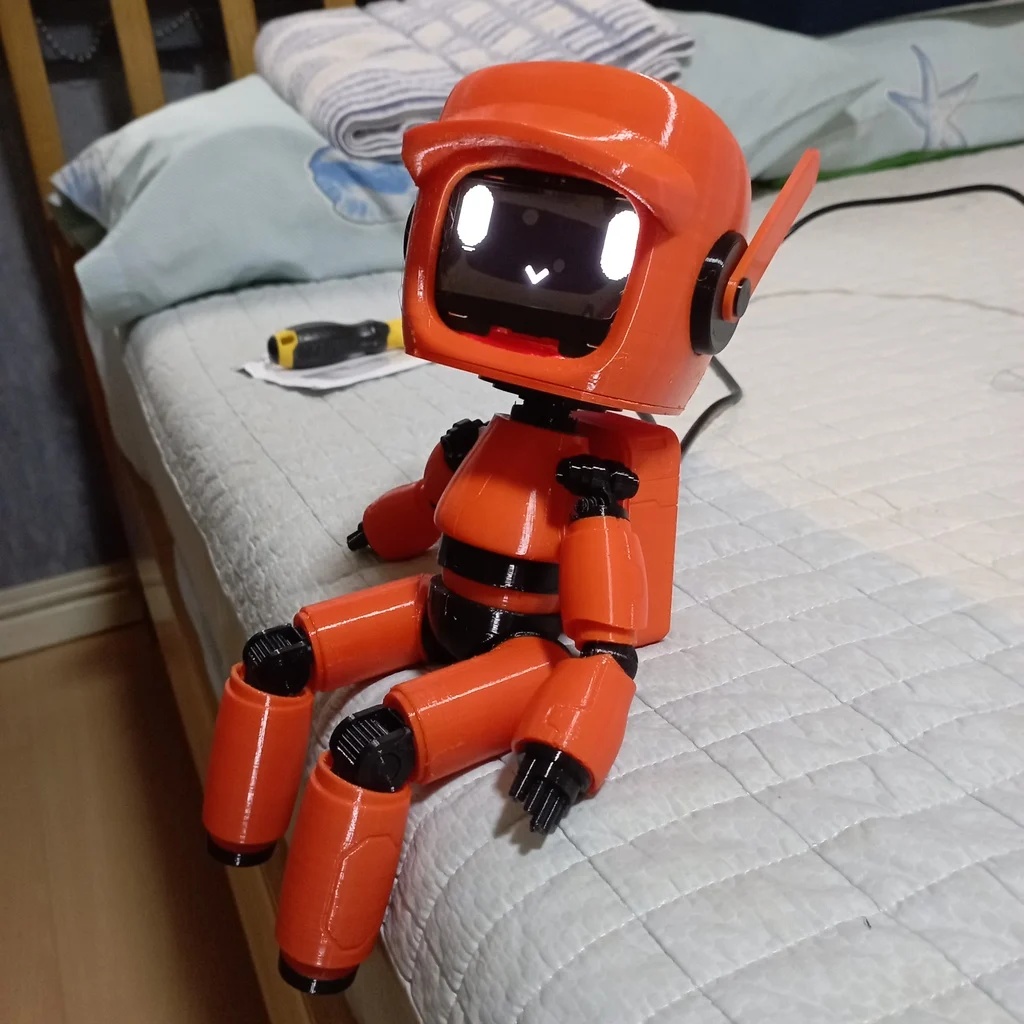 Little Orange Robot Remix V2