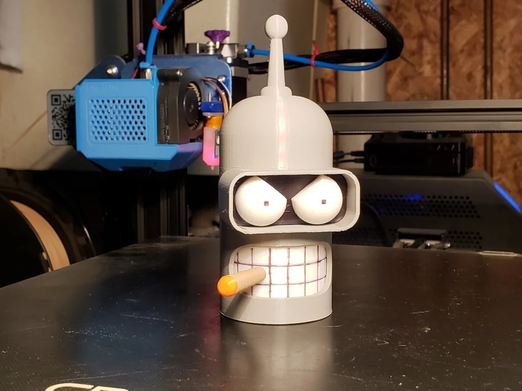 Futurama Bender with exchangeable mouth and eyes