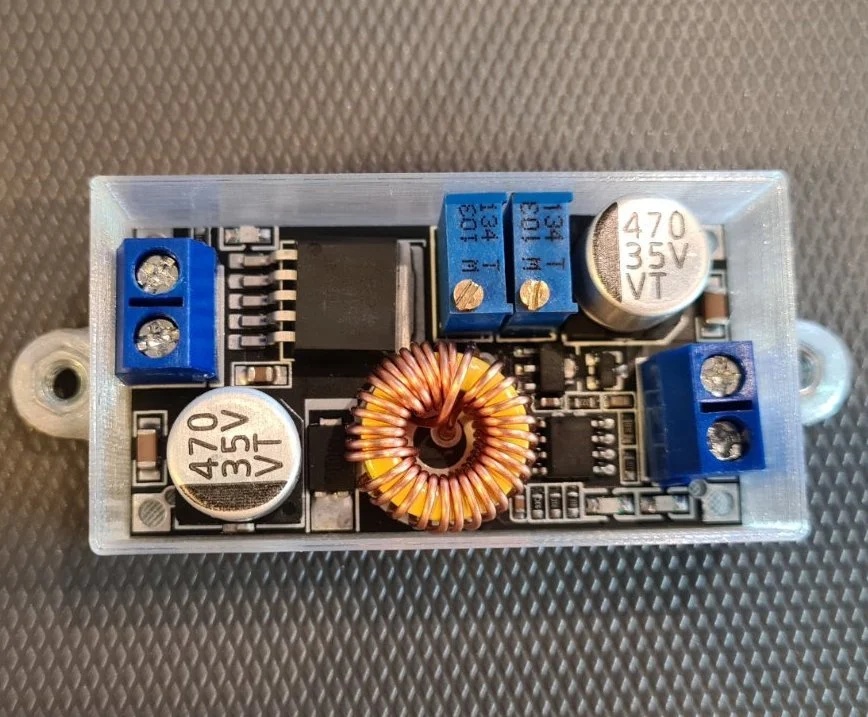 Enclosure for the XL4015E1 based step-down regulator