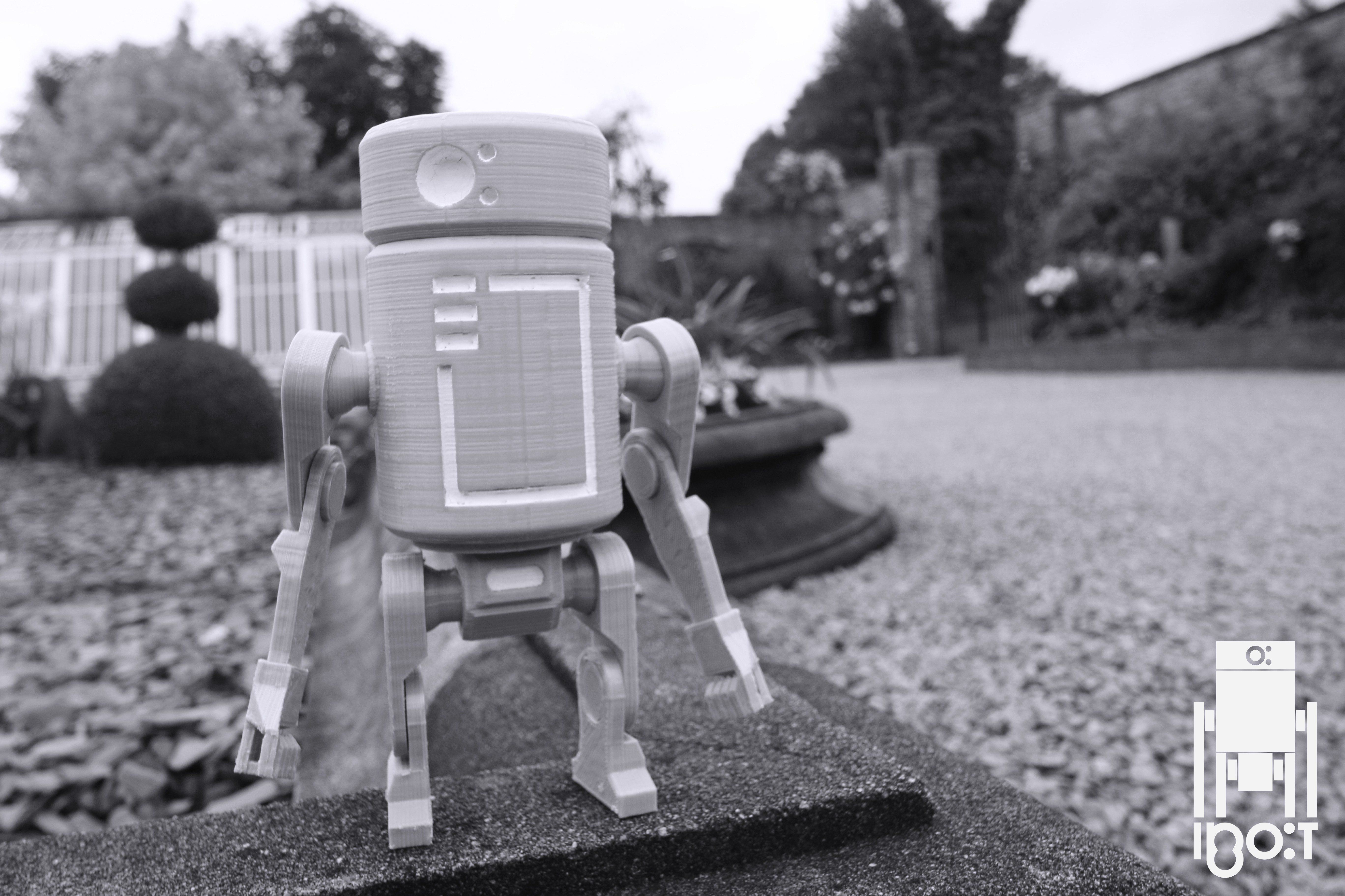 IBOT VR2.0 - THE SIMPLE ROBOT MODEL KIT