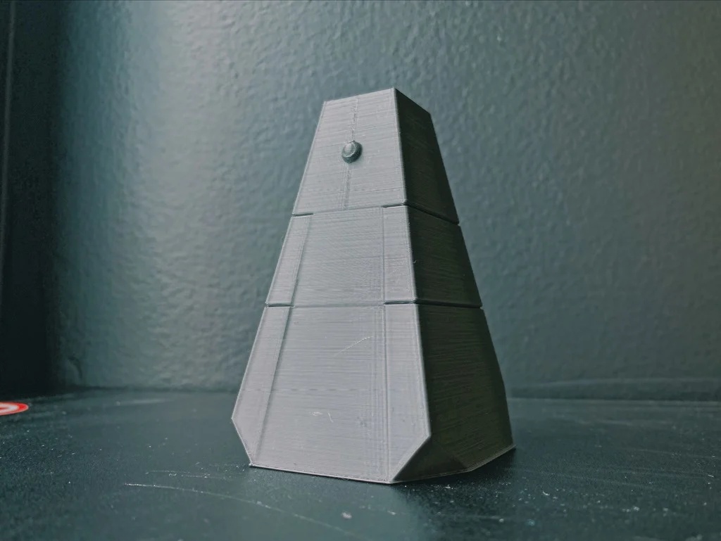 "Siri" Robot in "Three Robots" of Love Death & Robots