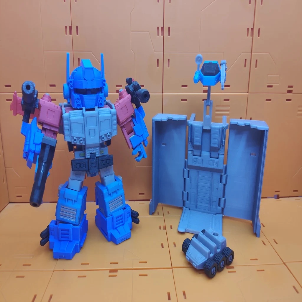God Optimus Prime Q-style Transformers