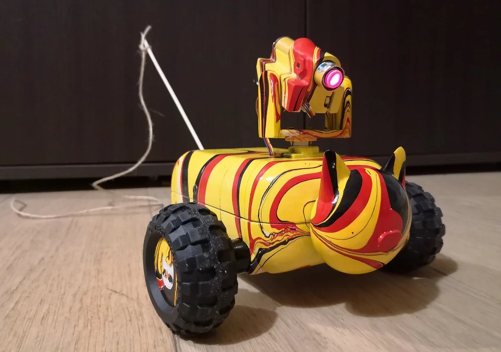 Laser Cat Toy robot