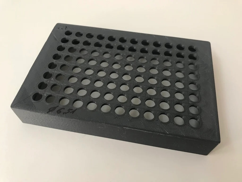 Rack for 200 ul tube strips for the Opentrons robot magnetic module