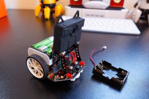 Maqueen micro:bit AA battery holder