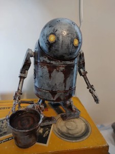 NieR Automata: Short Stubby Machine Lifeform