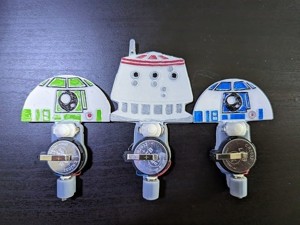 R2D2 and R5D4 themed scribblebots