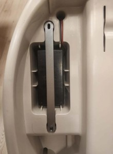 Litter robot III backup battery cover