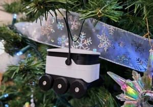 Starship Food Delivery Robot Toy/Ornament