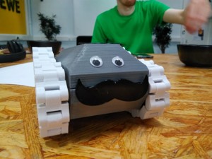 micro InvaderBot