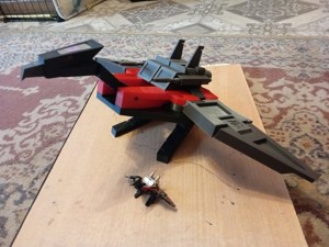 [Transformers] Transformable Laserbeak