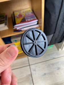 Geared DC motor wheel replacement