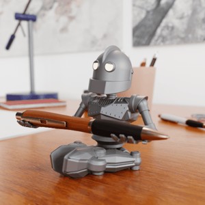 MINY IRON GIANT PEN HOLDER - POSE 2