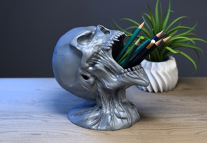 ROBOT SKULL PEN HOLDER, CYBORG PEN HOLDER, PERFECT GAMER GIFT, SCI-FI FANS GIFT, WILD SCREAM SKULL PEN HOLDER A262 (1)