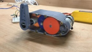 3D-printable High torque servo/gear reduction