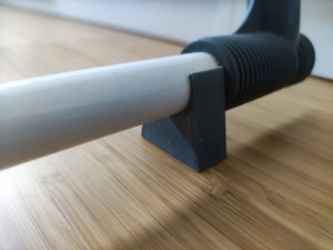 Laundry rack raiser for vacuum robot (18.3mm version)