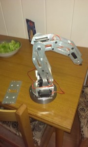 Robotic hand