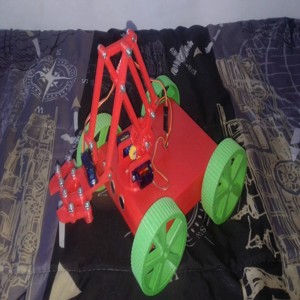 Robot 4x4 Car with Arm Arduino Controlled v4.0