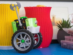 9-Spoke Wheel With Tire - B-Robot