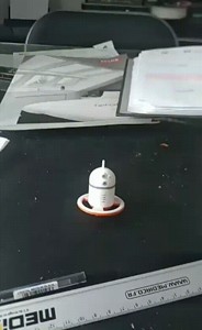 r2d2 toupie whirligig top