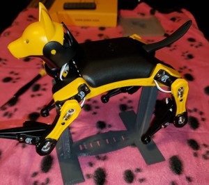 Bittle Robot Dog Stand (locking lugs)