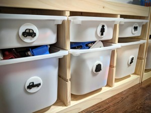 Toy bins labels pictograms