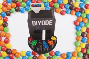 Arduino Controlled Coloured M&M's Lolly Sorting Robot