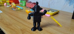 ROBOT TOY