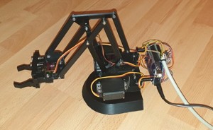 Robot Arm (Servo Motors)