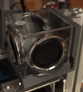 Cube speaker mount with 1/4" screw